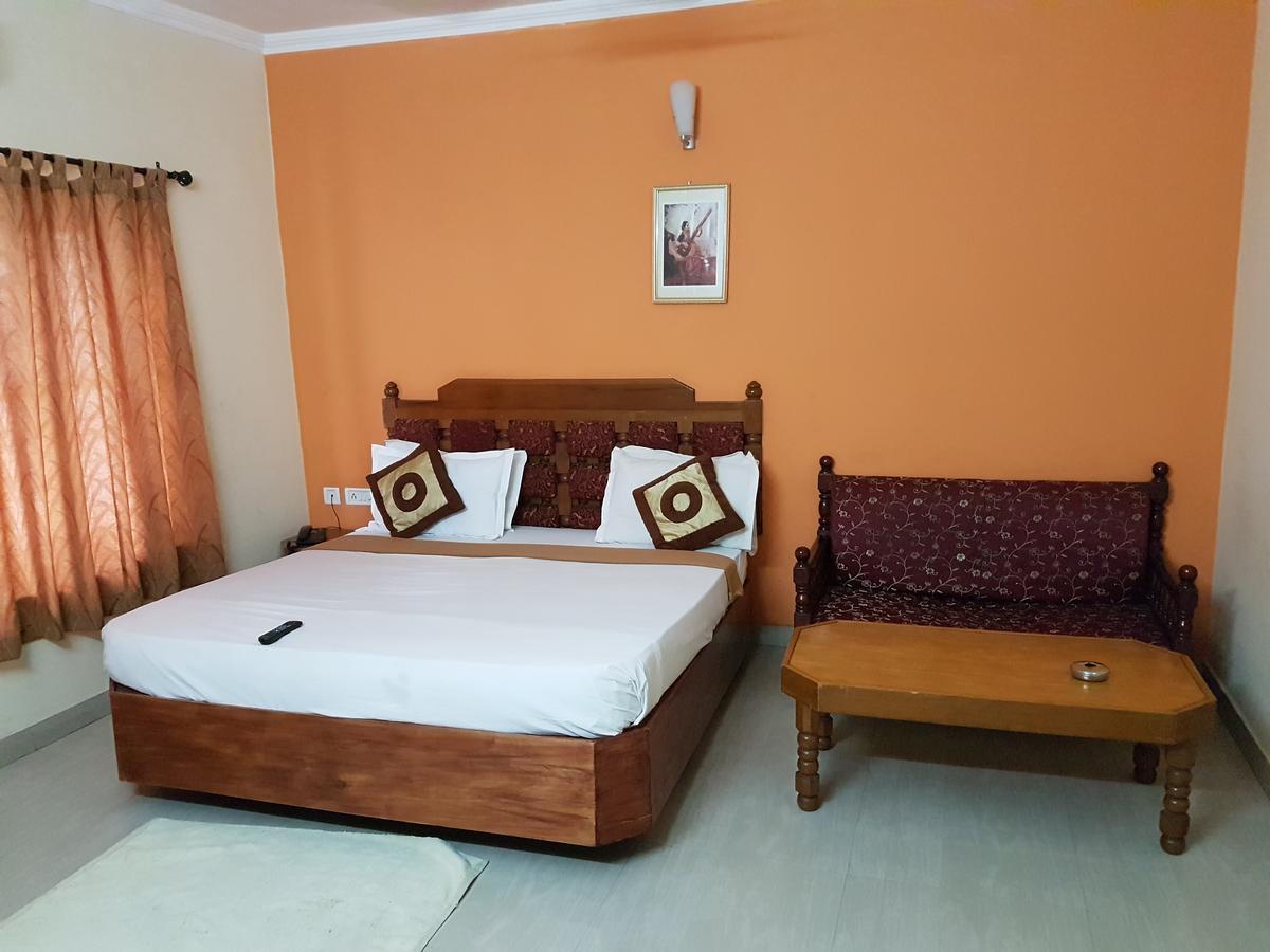 Hotel The Samrat Thiruvananthapuram Екстериор снимка