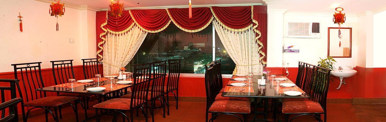 Hotel The Samrat Thiruvananthapuram Екстериор снимка